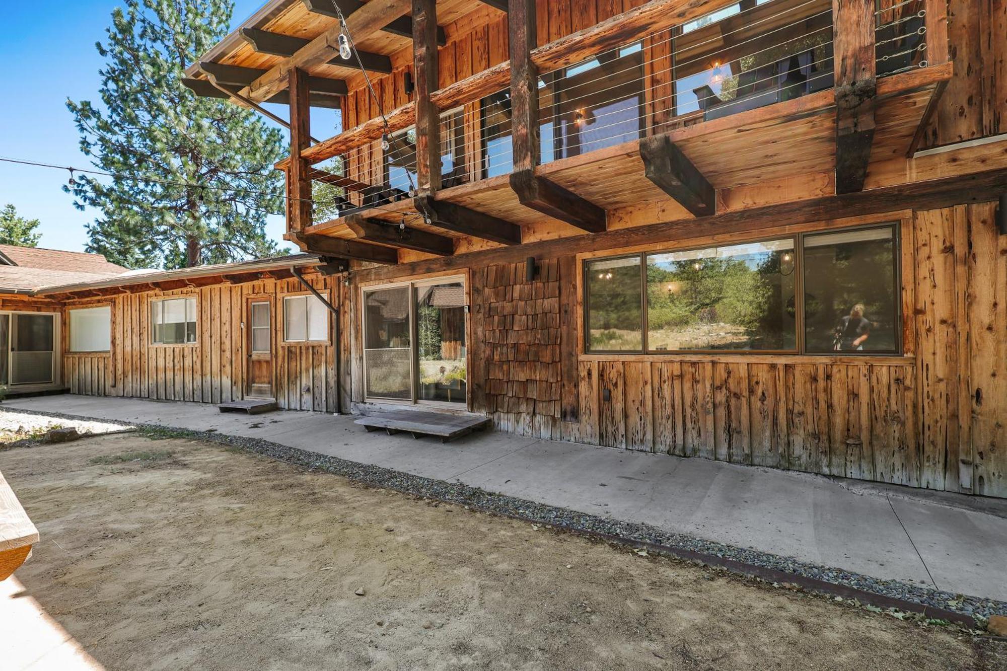 Basecamp Lodge Mount Shasta Exterior foto